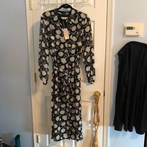 Super versatile Boden georgette midi shirt dress!